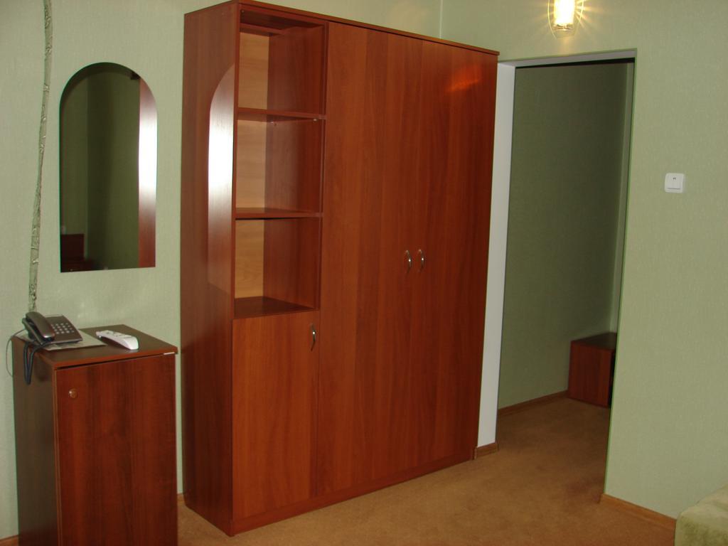 Stara Vezha Hotel Boryspil Bagian luar foto