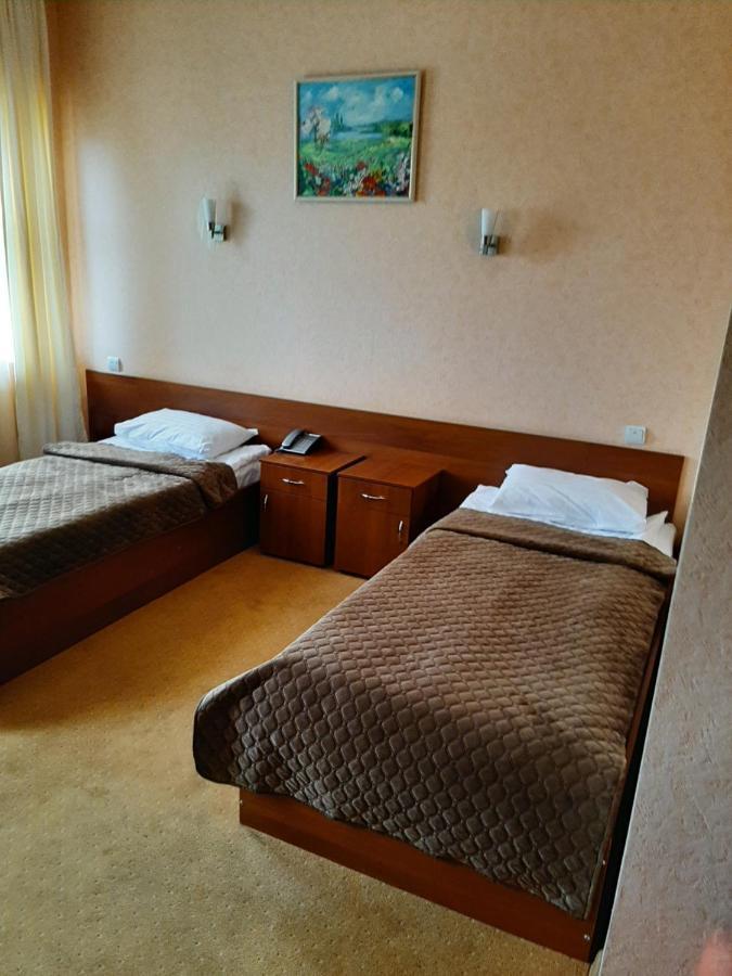 Stara Vezha Hotel Boryspil Bagian luar foto